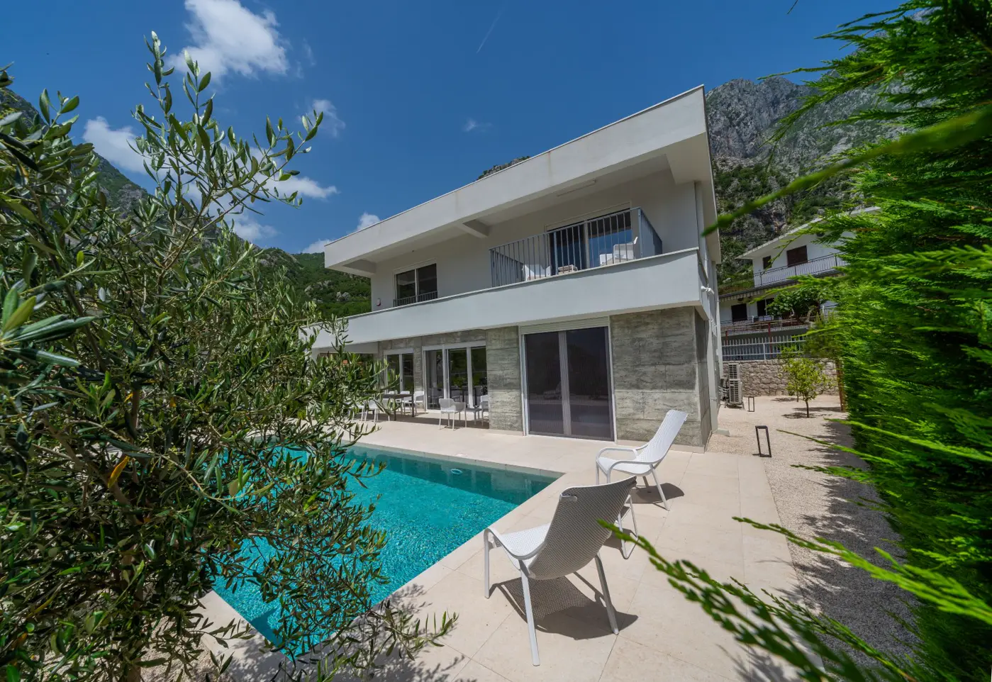Family villa with pool and sea view, Orahovac, Kotor