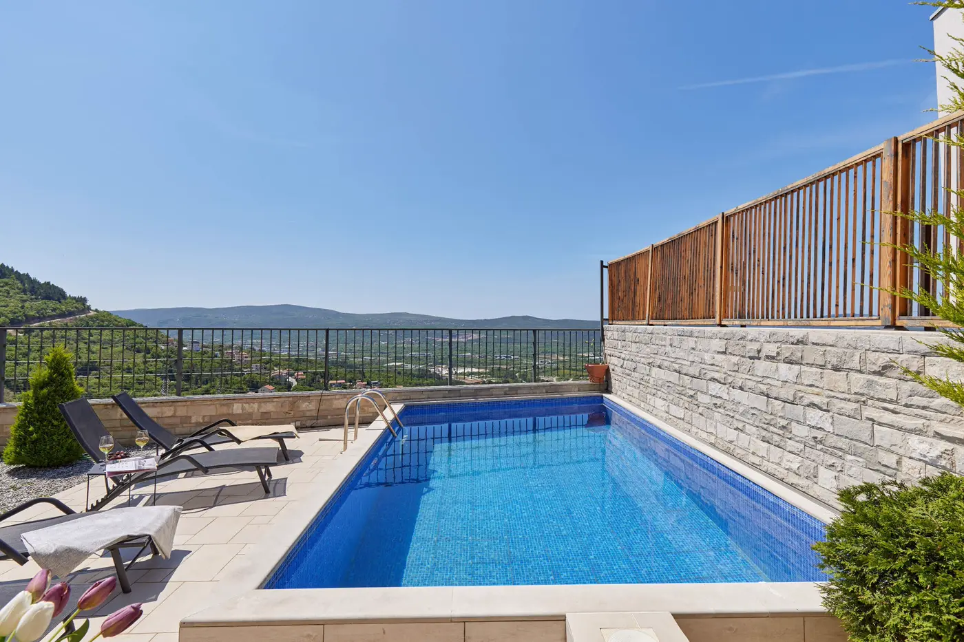 Three-room villa with pool and sea view, Kavač, Kotor