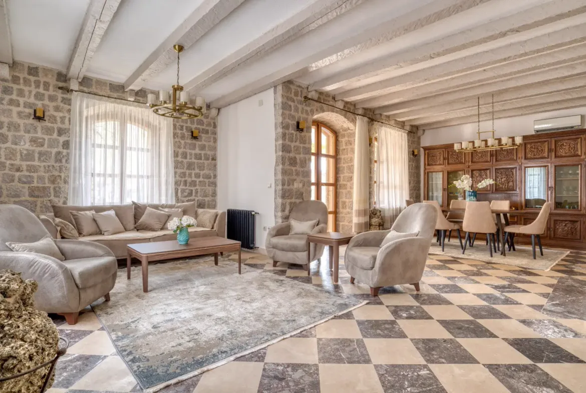 Stone villa with a large urbanized plot and swimming pool, Reževići, Budva