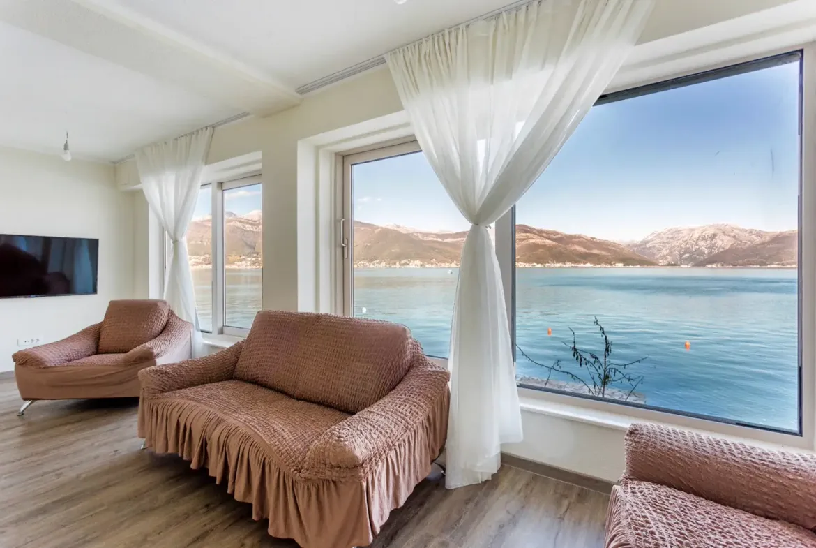 Villa on the first line to the sea, Krasici, Tivat