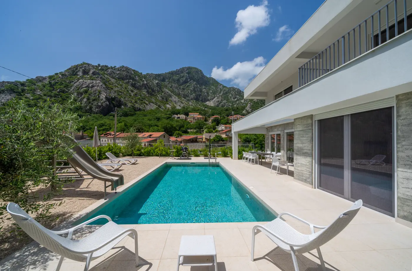 Family villa with pool and sea view, Orahovac, Kotor