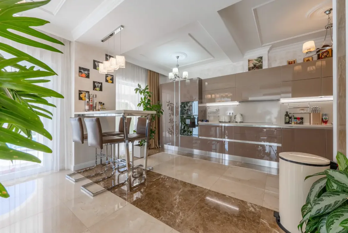 Exclusive residential villa with pool and panoramic sea view, Blizikuće, Budva