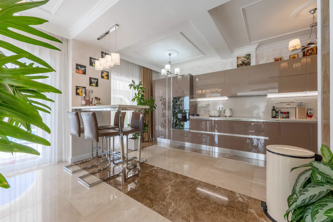 Exclusive residential villa with pool and panoramic sea view, Blizikuće, Budva