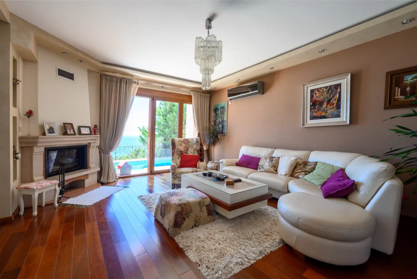 Villa with three apartments, Bar