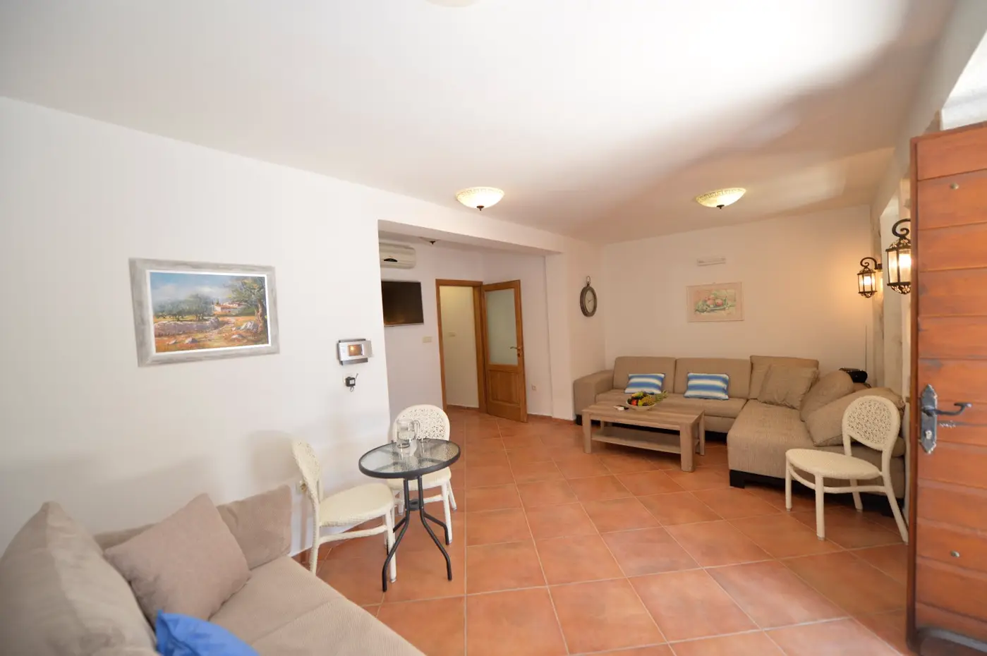 Historic stone villa on the first line to the sea, Prcanj, Kotor
