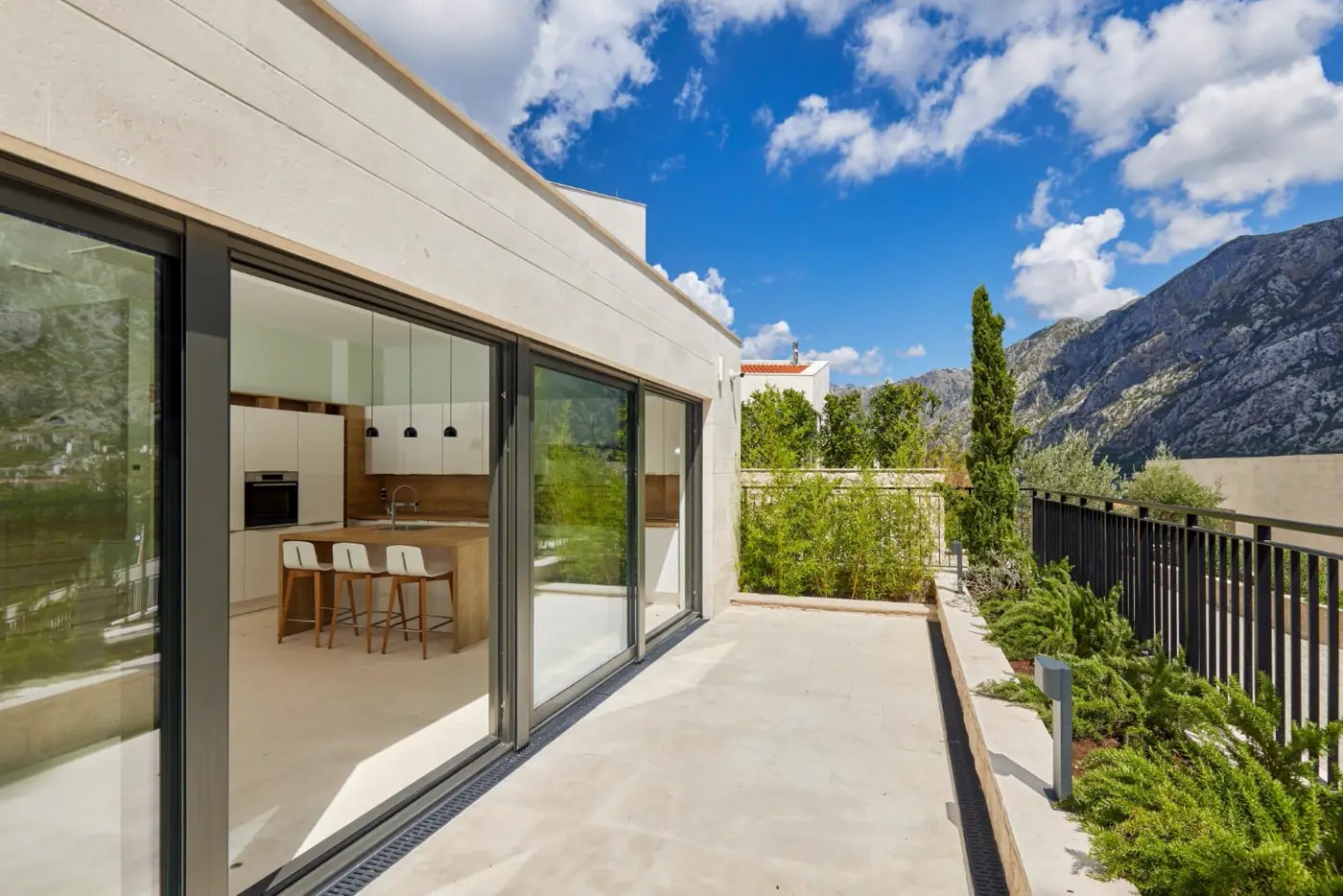 Contemporary villa with pool and bay view, Prčanj, Kotor