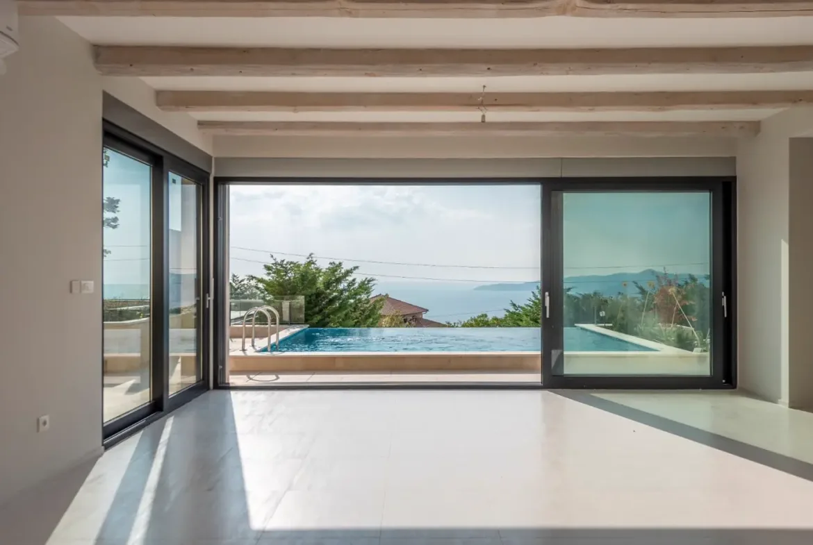Modern villa with swimming pool and garage for two vehicles, Budva, Tudorovići