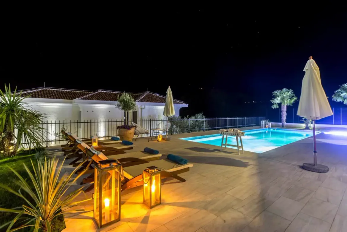 Modern villa with a swimming pool and sea view, Đenovići, Herceg Novi