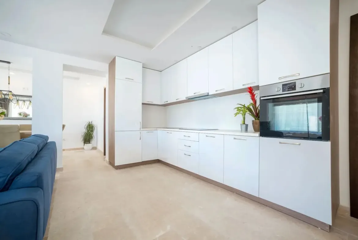 New three-room villa with pool, Becici, Budva