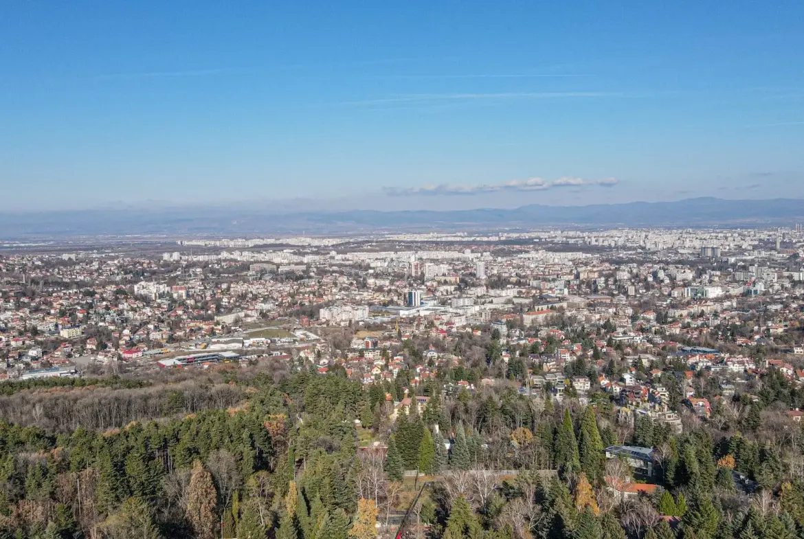 A plot of land in the most prestigious and desirable part of Boyana quarter