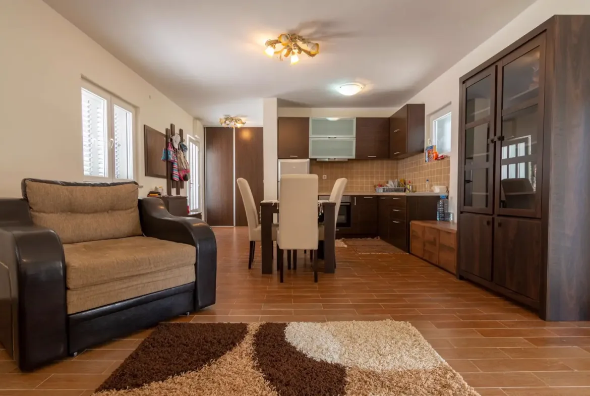 Modern villa with pool and partial sea view, Bonići, Tivat