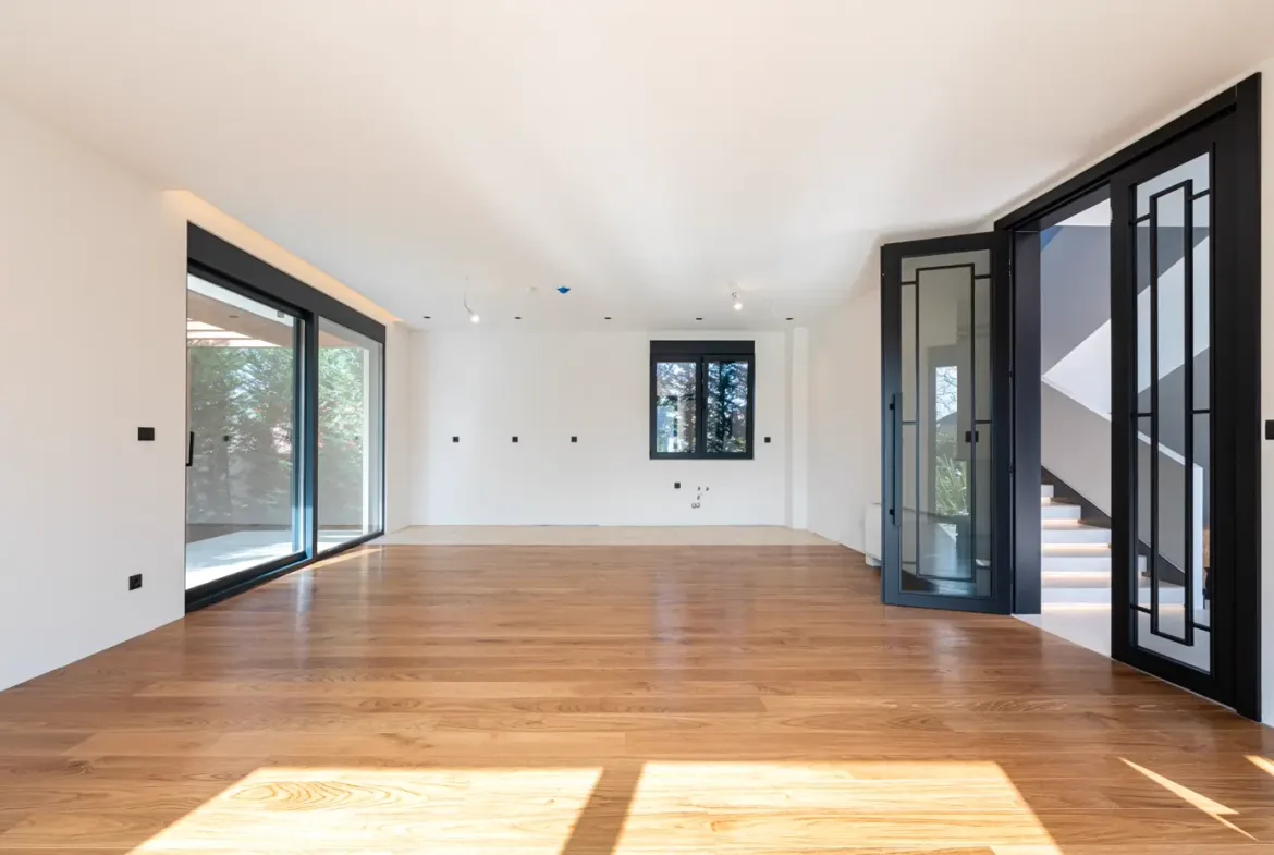 Four-bedroom modern villa, Gornja Gorica, Podgorica