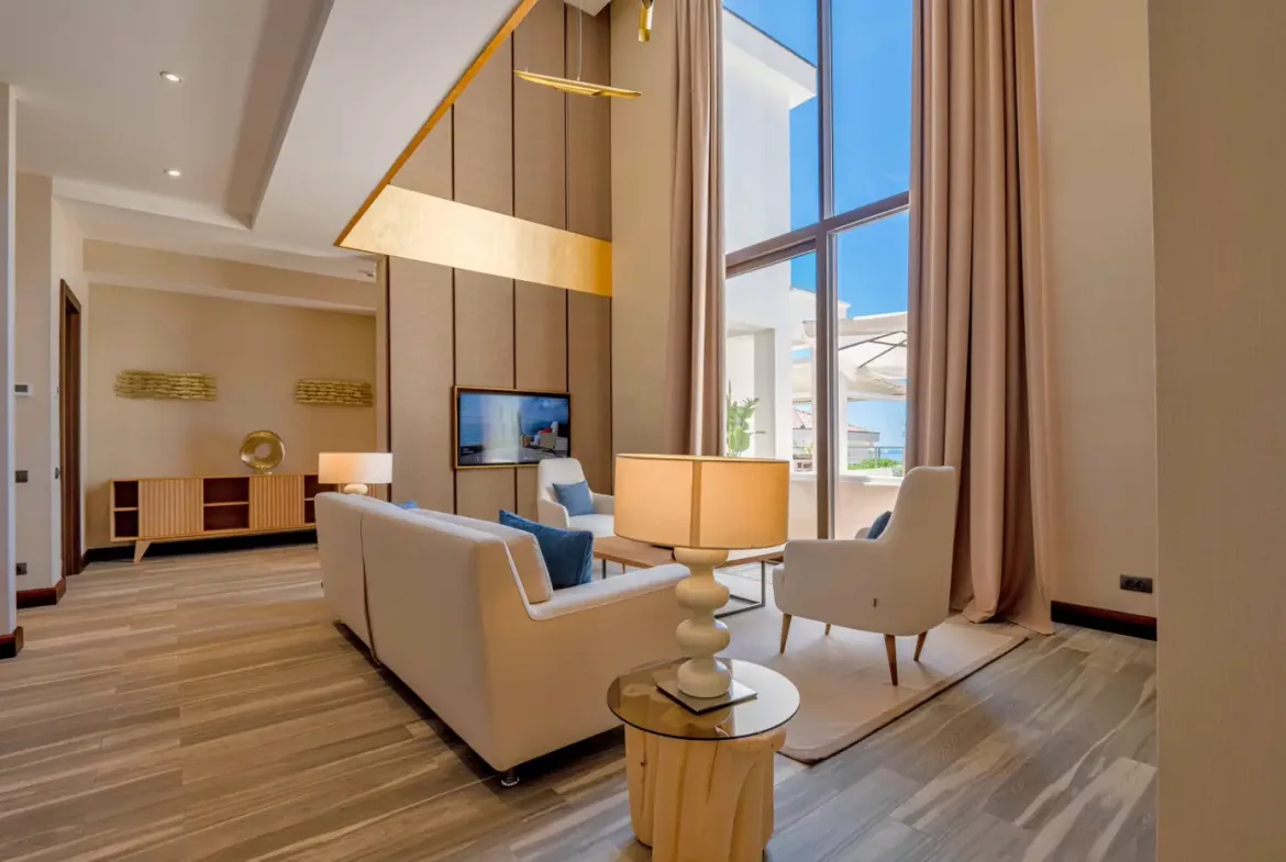 Luxury villa near the sea, Drobni Pijesak, Budva