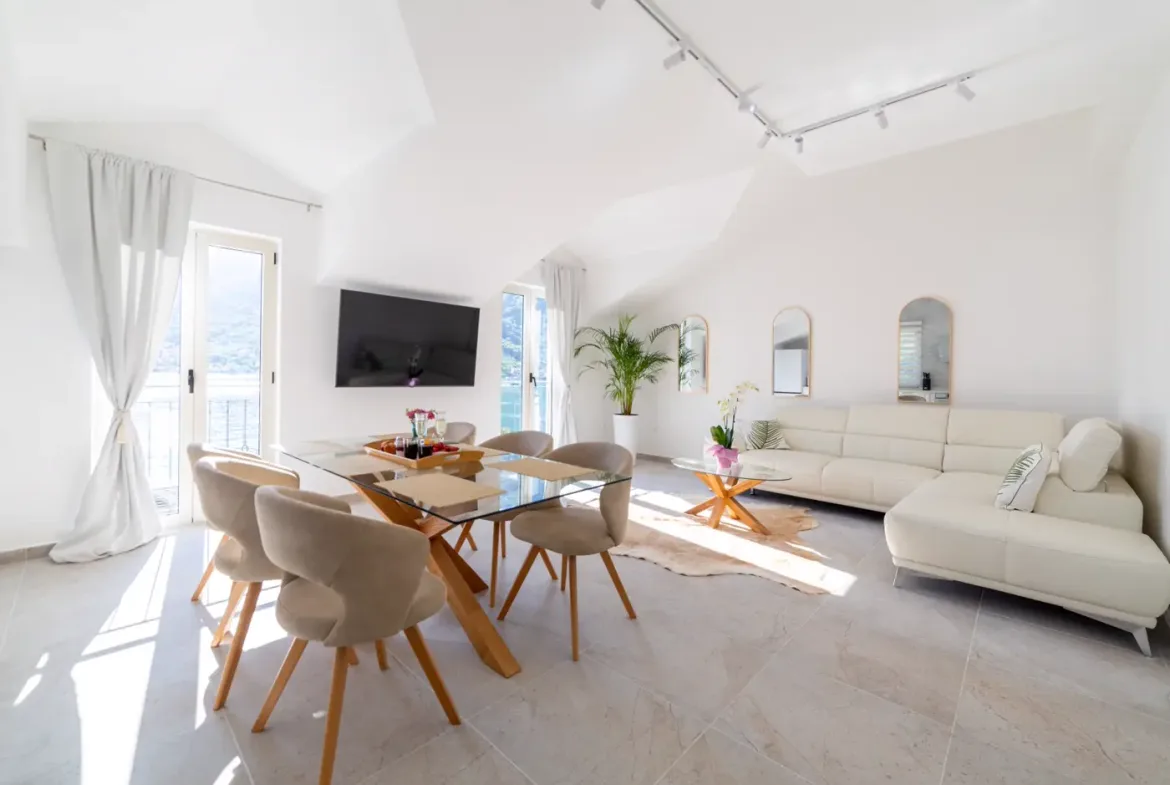 Three-story villa on the first line to the sea, available for rent, Lepetane, Tivat