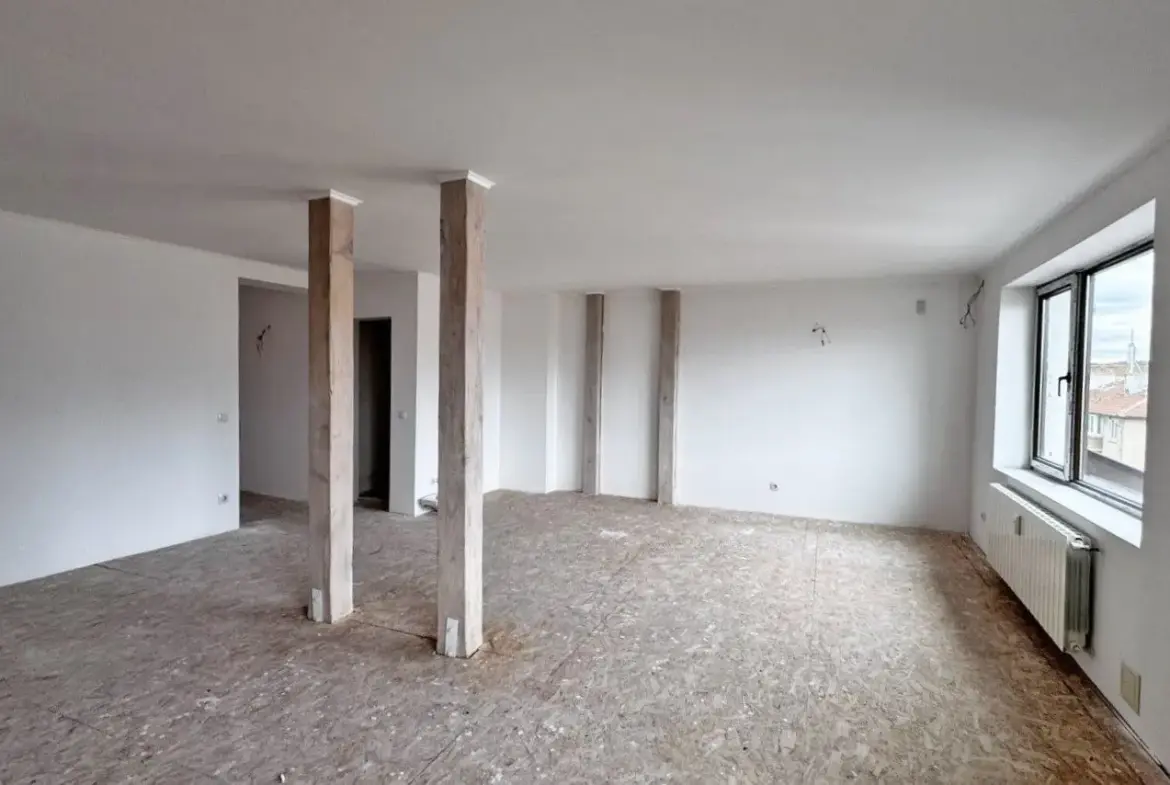 Bright and spacious apartment on Gurko Street for sale