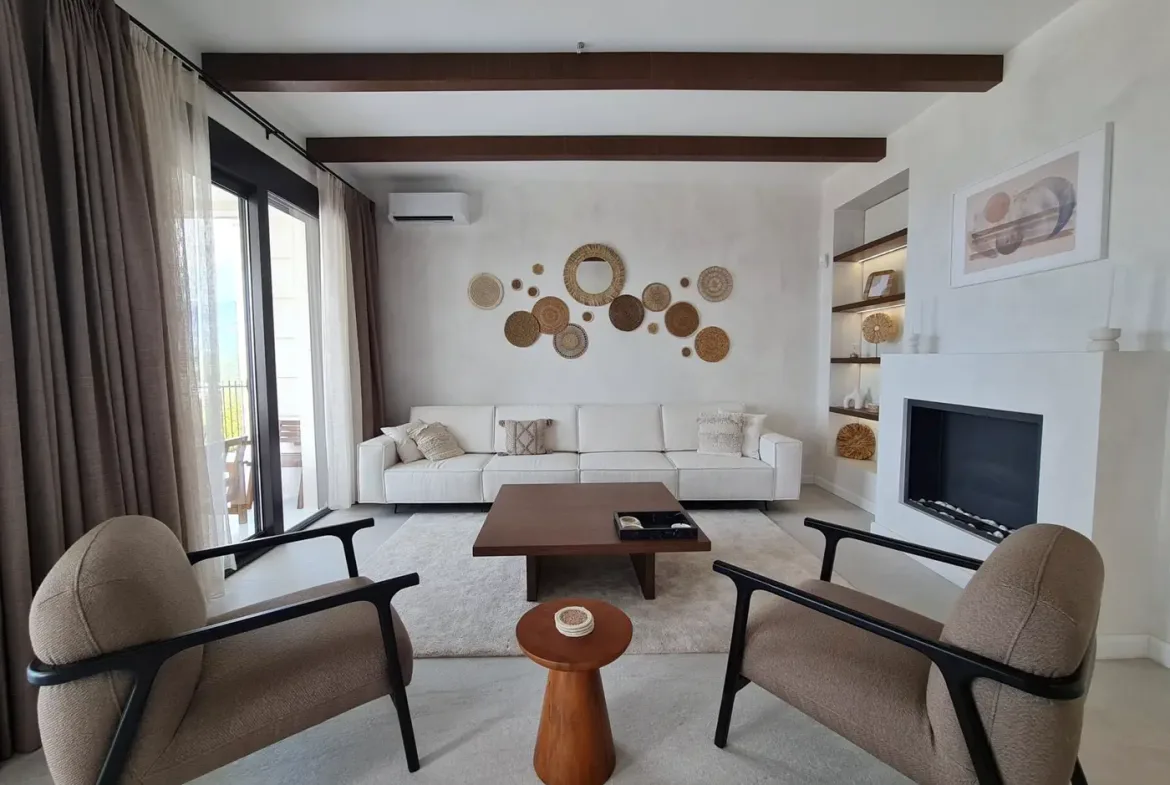 Three-story villa with pool and panoramic sea view, Skočiđevojka, Budva