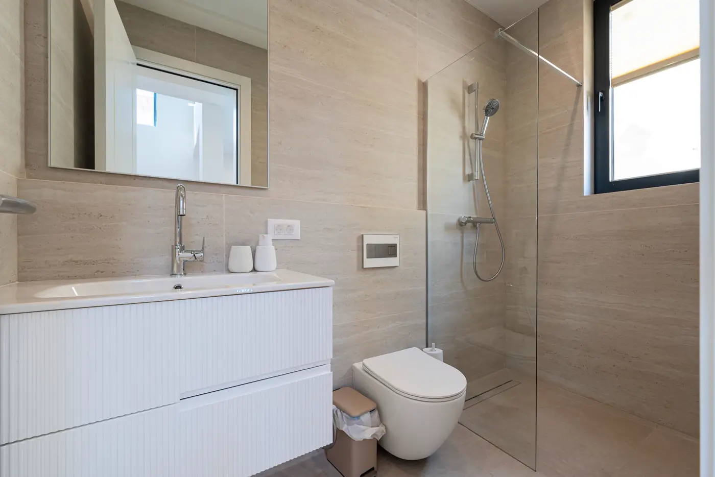 09-14 Four-bedroom luxury family villa, Kavač, Kotor