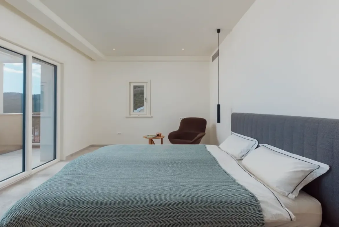 Four-bedroom luxury villa in Marina Village, Luštica Bay