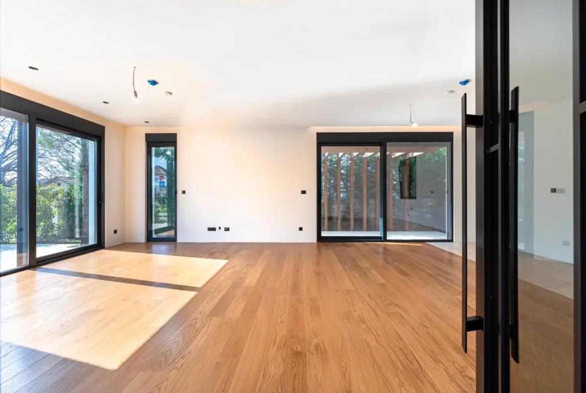Four-bedroom modern villa, Gornja Gorica, Podgorica