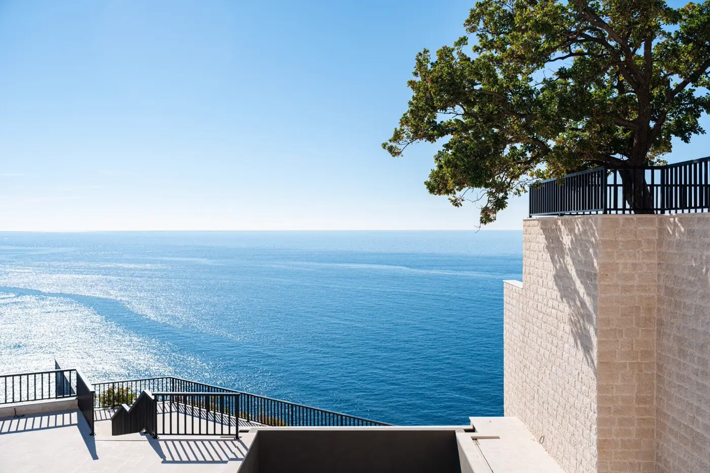 Villa on the cliff, Skočiđevojka, Budva