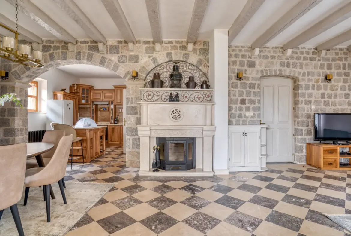 Stone villa with a large urbanized plot and swimming pool, Reževići, Budva