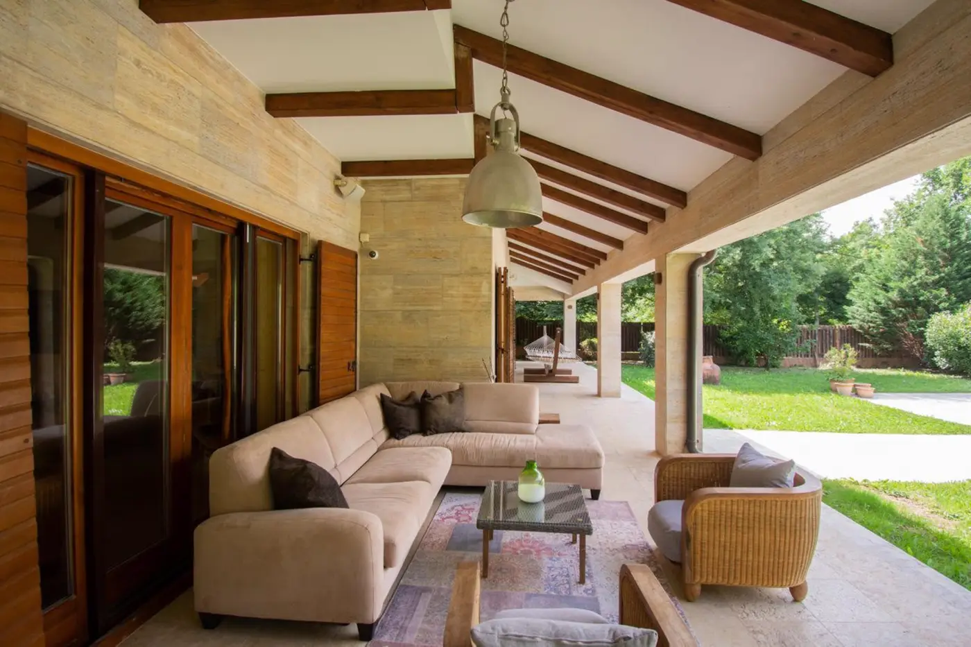 Luxury family villa with swimming pool and landscaped plot, Podgorica