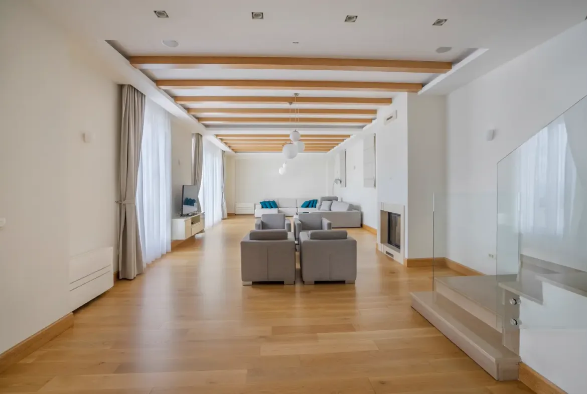 Villa with 4 bedrooms, swimming pool and open sea view, Blizikuce, Budva