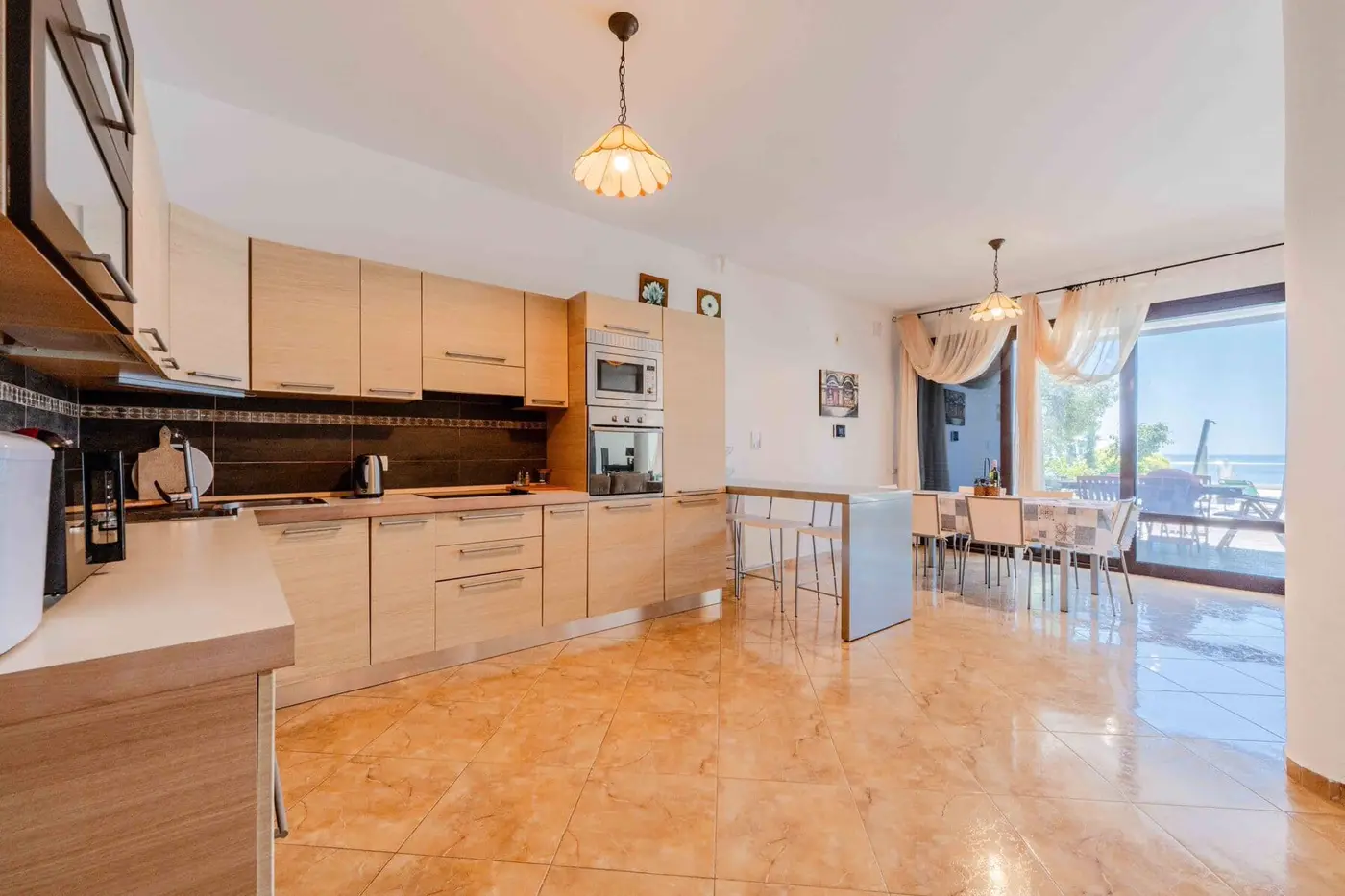 Beachfront villa with a private pool, Utjeha, Bar