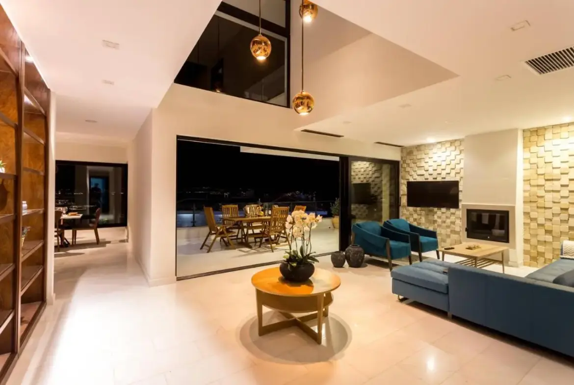 Stunning 5-Bedroom Villa for Sale in Djenovici, Herceg Novi