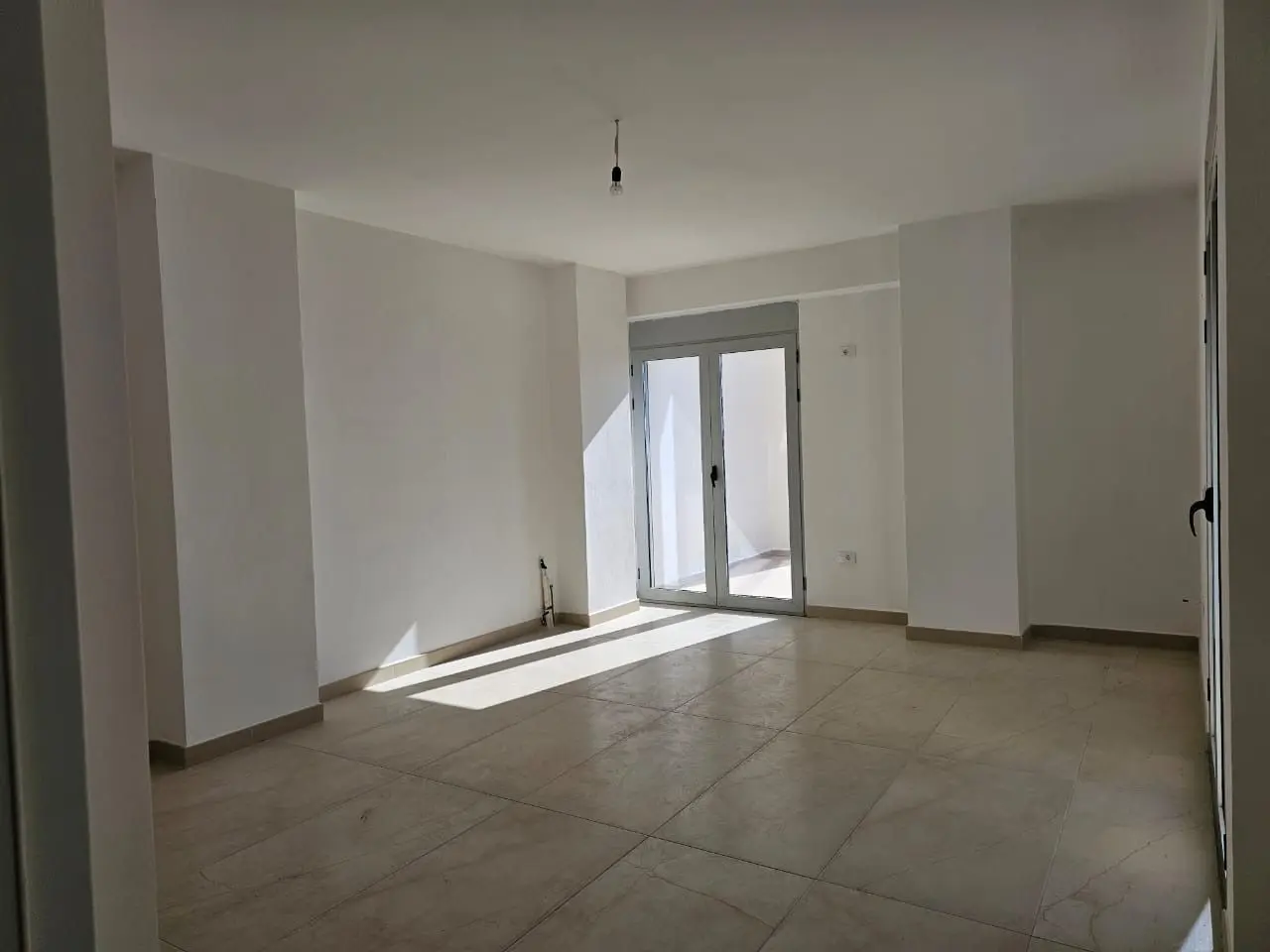 0c8fb8f2-9877-4d02-a903-df7e30b56d8f Penthouse With Sea View For Sale In Saranda Albania
