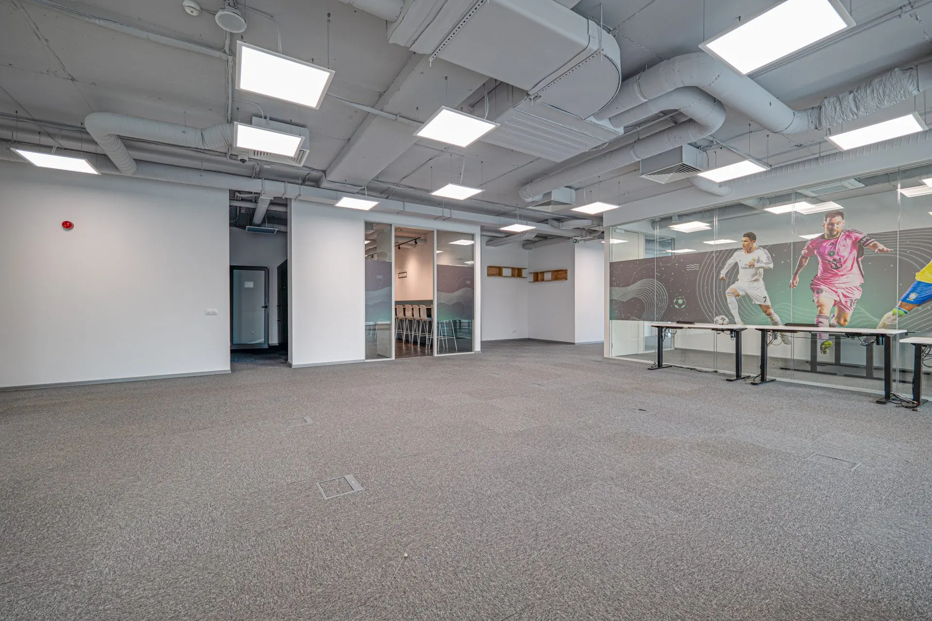 Representative office in a modern office building on Bulgaria Blvd. for sale