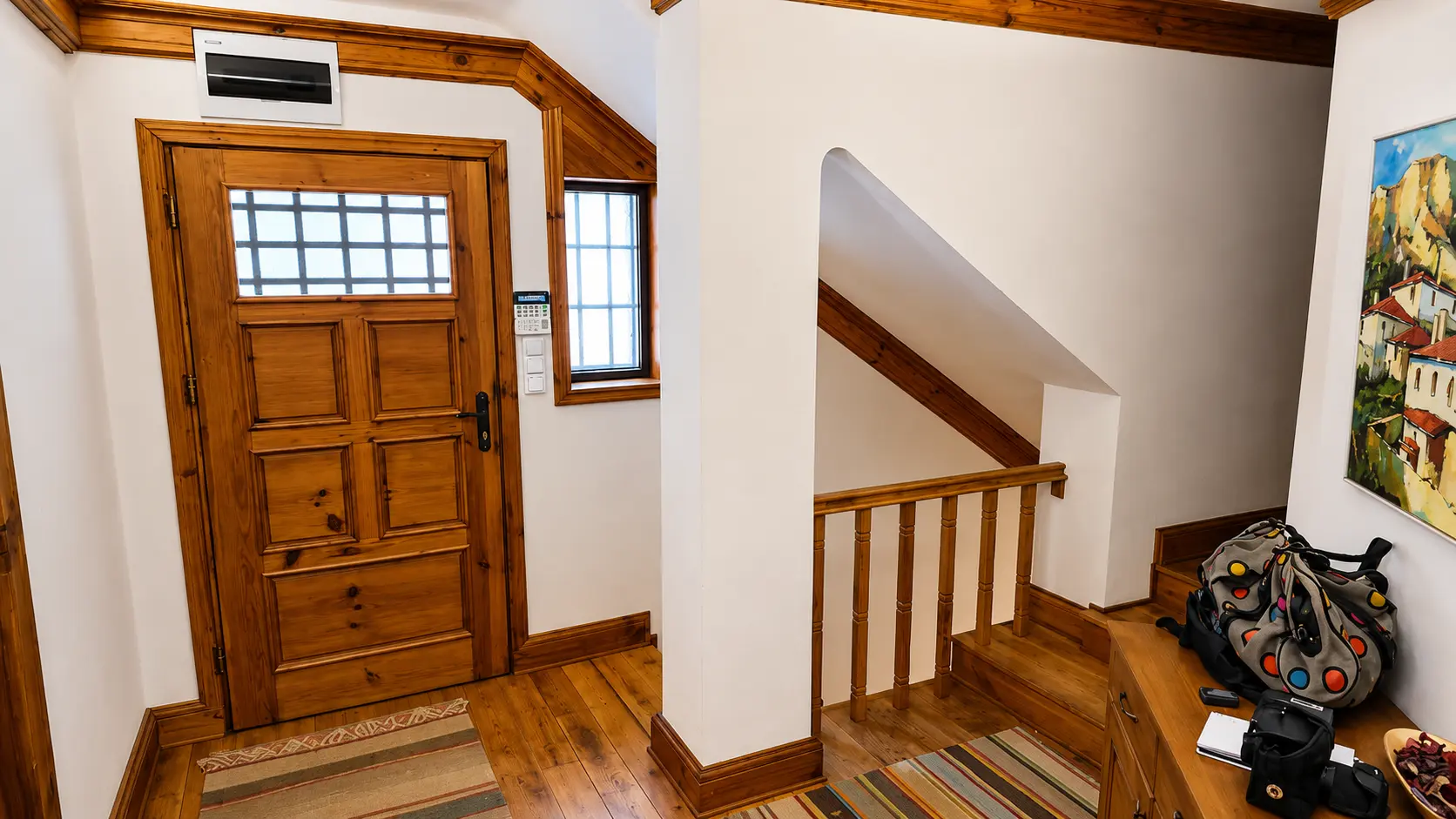 Detached house located in the heart of the old town and the iconic Greek Quarter