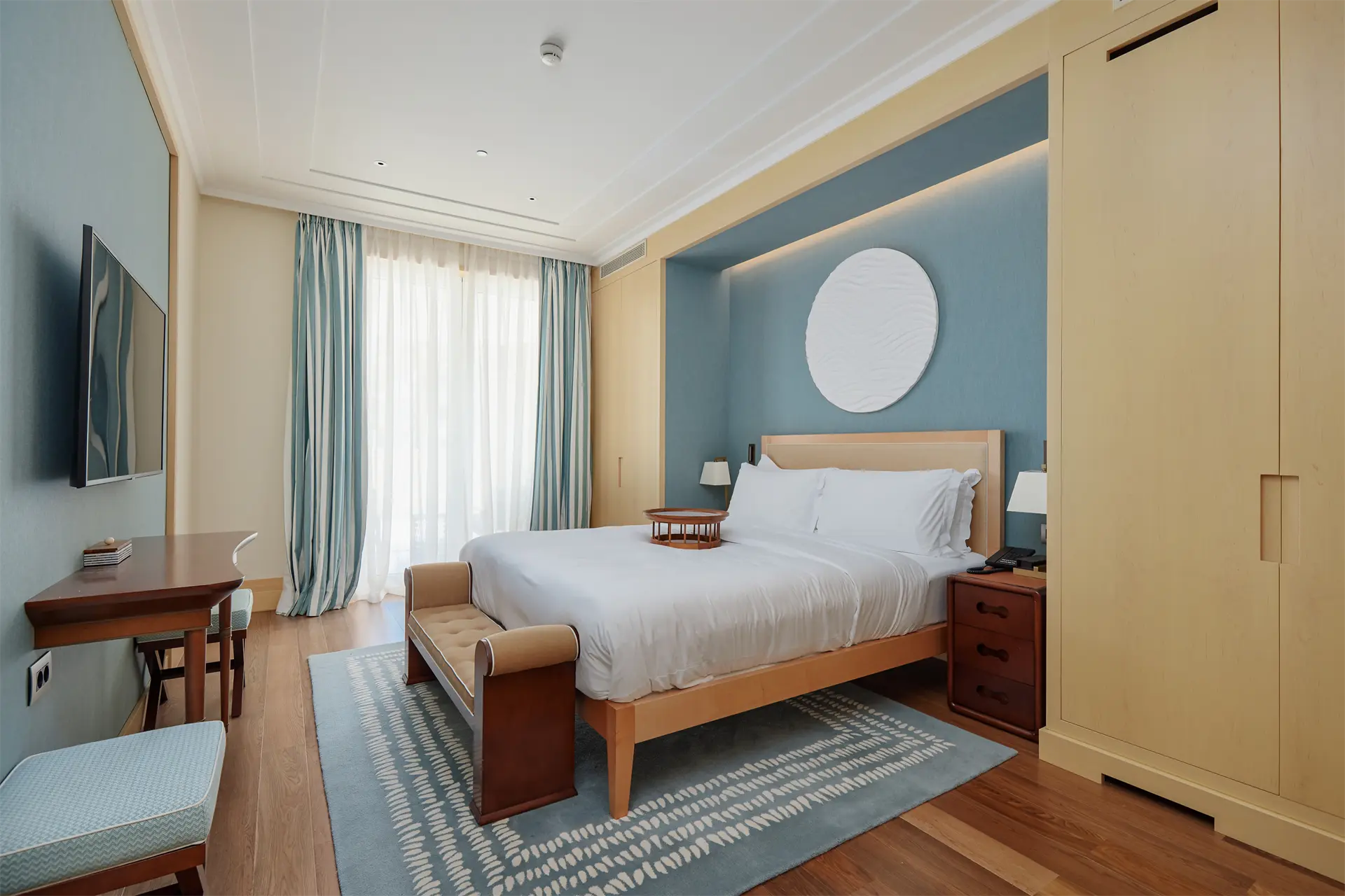 Three-bedroom apartment available at Baia Residence, Porto Montenegro