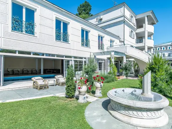 10-Bedroom Villa, 503 m² – Generala Nikodija Stefanovića, Savski venac, Belgrade
