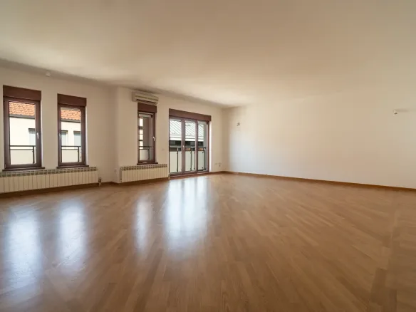 5-Bedroom Apartment, 193 m² – Koče Kapetana, Vračar, Belgrade