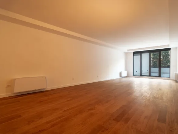 2-Bedroom Apartment, 128 m² – Loznička, Vracar, Belgrade