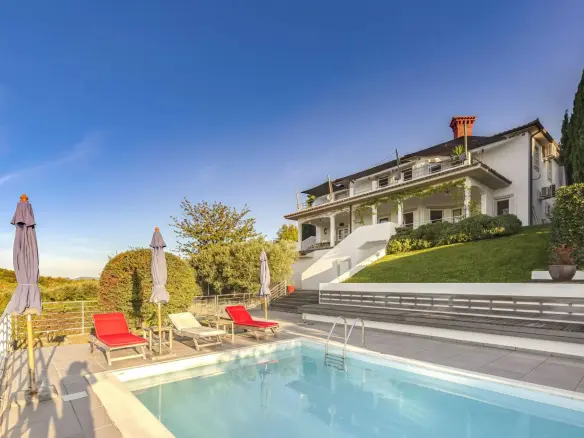 The Coast – Modern vila with spectacular views
