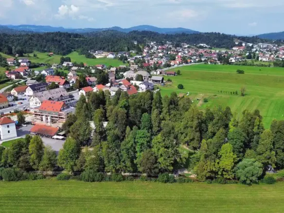 Ljubljana surroundings – Campsite and Sports-Recreational Complex in Nature – Logatec, Slovenia