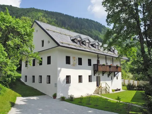 Škofja Loka Area – Beautiful Boutique Hotel