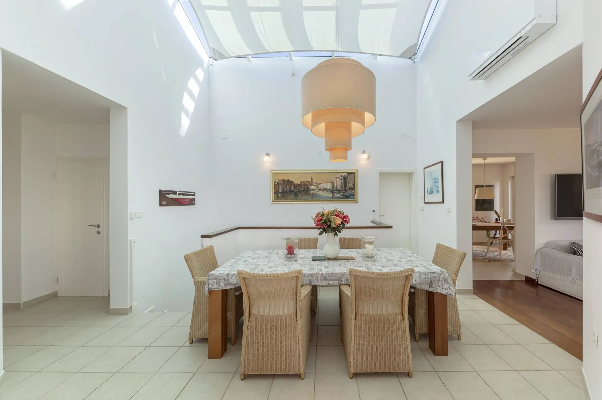 The Coast – Modern vila with spectacular views