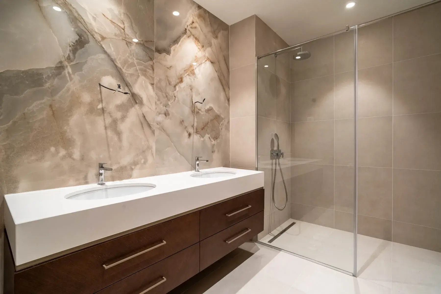 3-Bedroom Apartment, 202 m² – BW Riviera, Savski venac, Belgrade