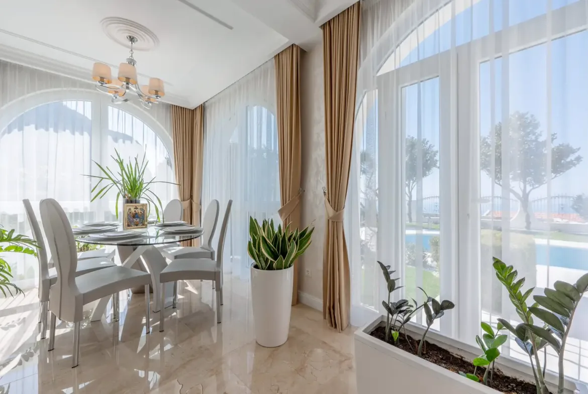 Exclusive residential villa with pool and panoramic sea view, Blizikuće, Budva