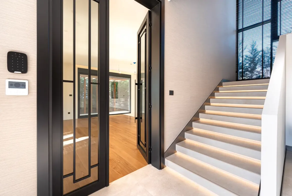 Four-bedroom modern villa, Gornja Gorica, Podgorica