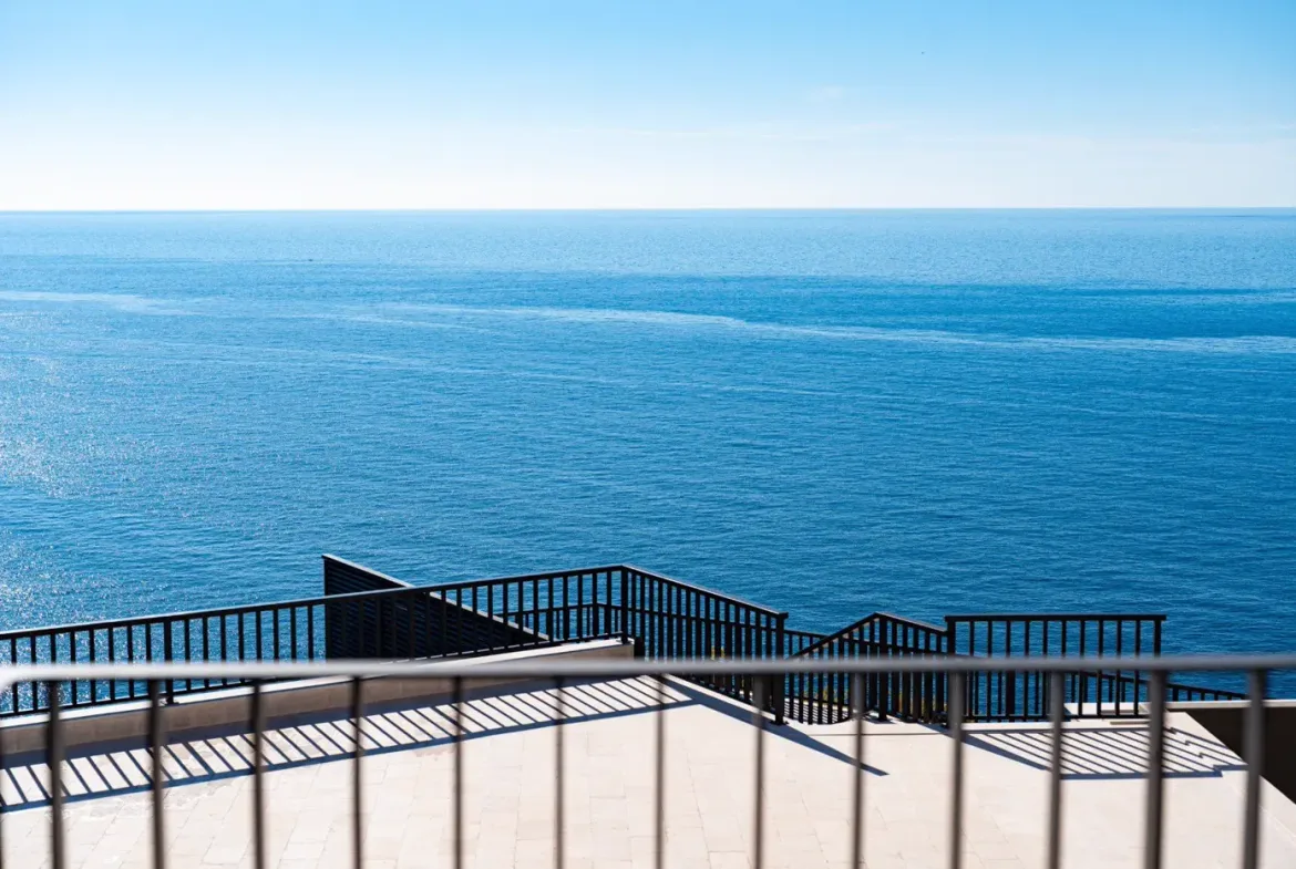 Villa on the cliff, Skočiđevojka, Budva