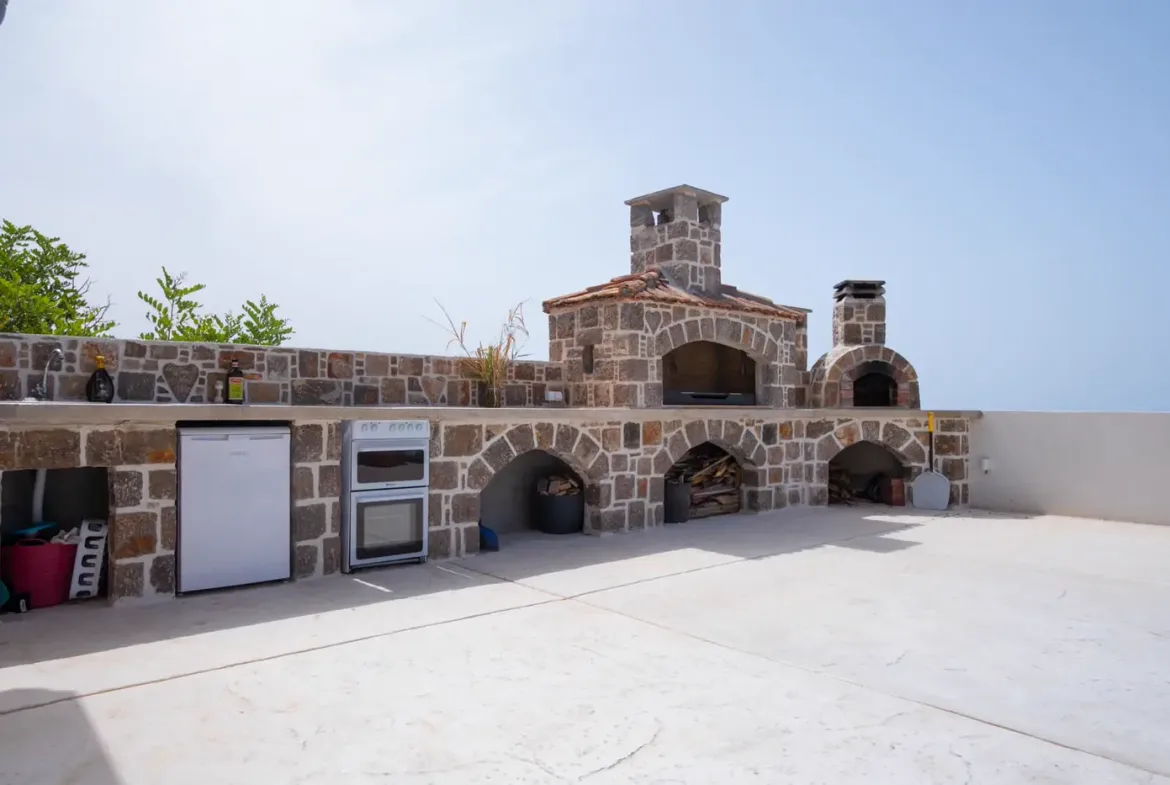 Estate of three villas with swimming pool, Klinci, Herceg Novi