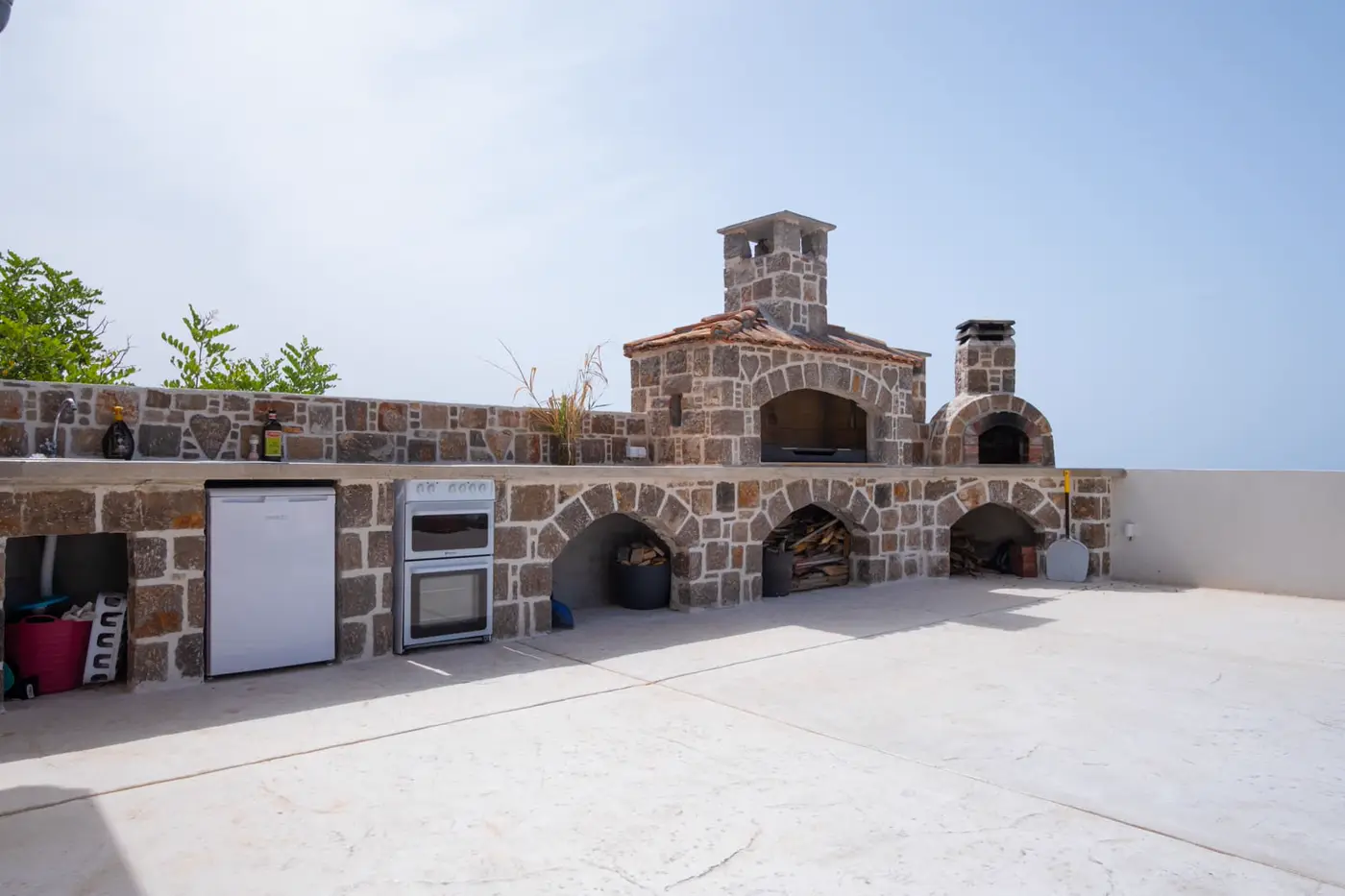 Estate of three villas with swimming pool, Klinci, Herceg Novi