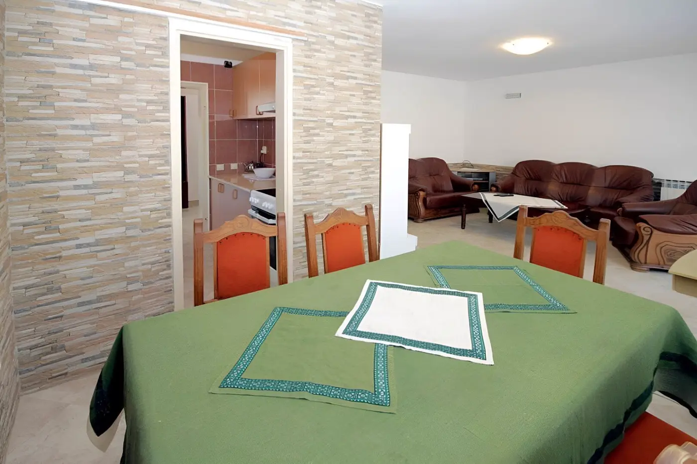 Villa with swimming pool on a plot of 1200m2, Katun Reževići, Budva