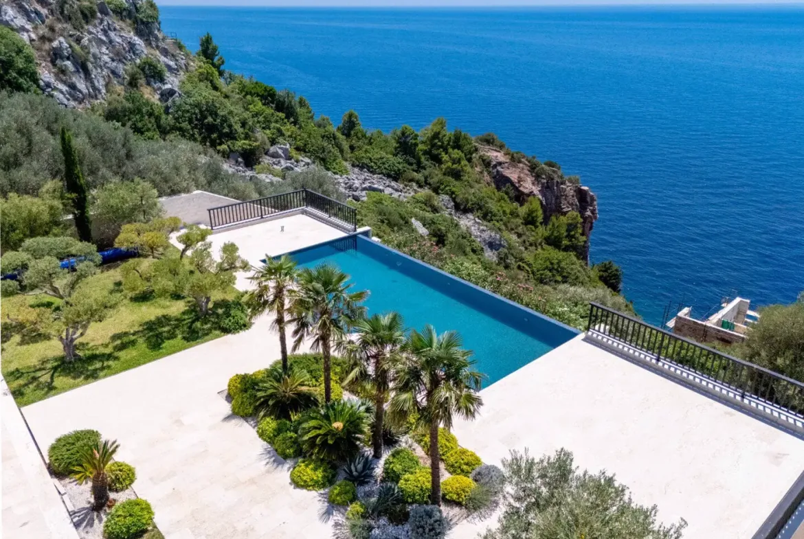 Exclusive designer villa – Skočiđevojka, Budva