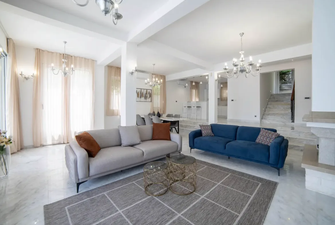 Modern villa on the first line to the sea, Strp, Kotor