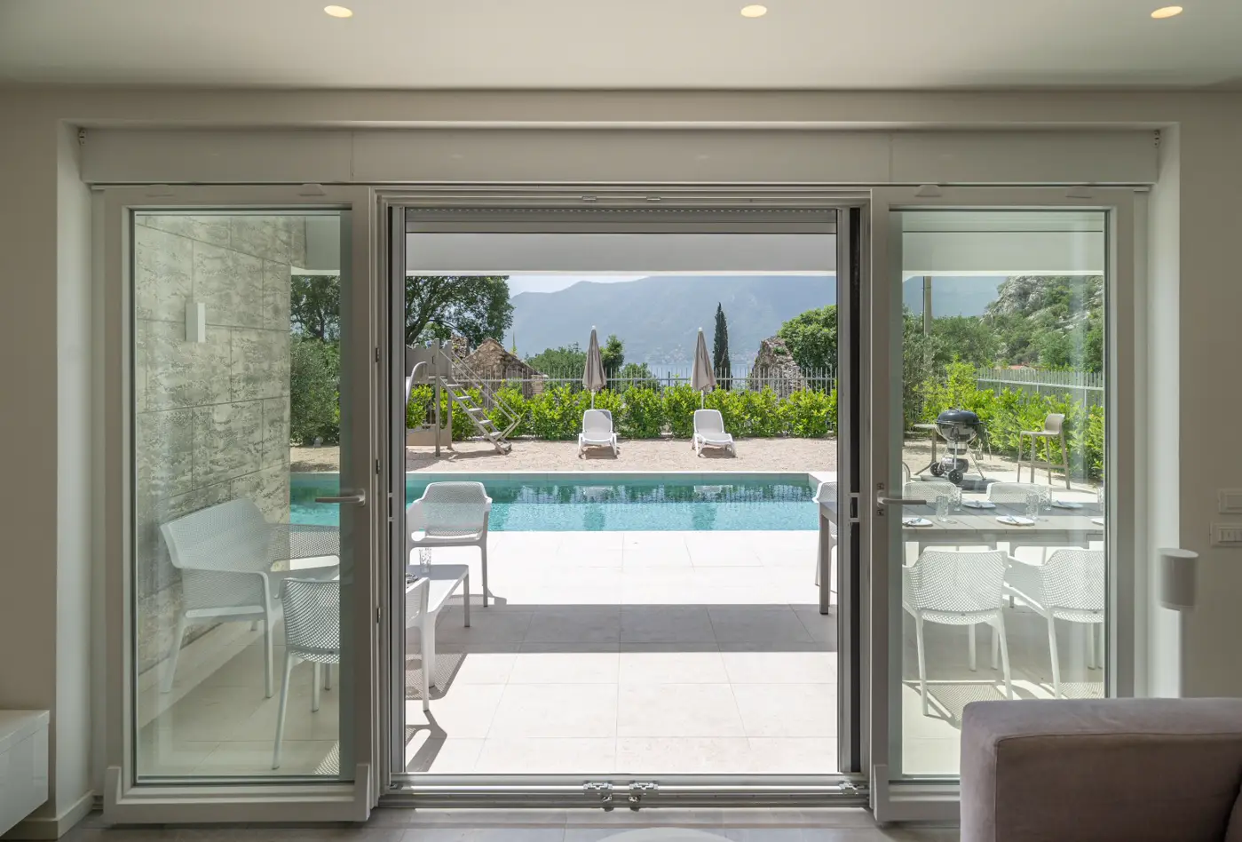 Family villa with pool and sea view, Orahovac, Kotor